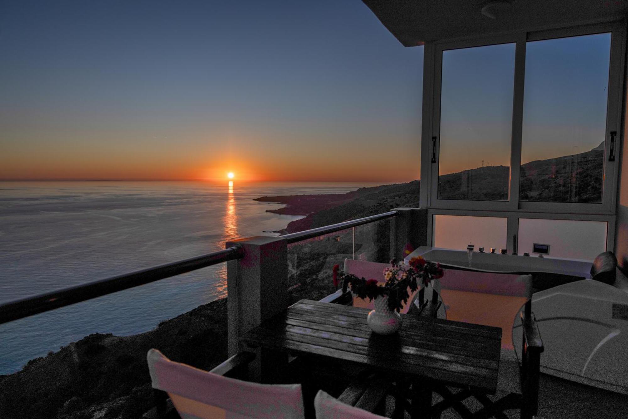 Akrotiri Panorama- Luxury Rental Apartments With Sea View Rodakino Exterior photo