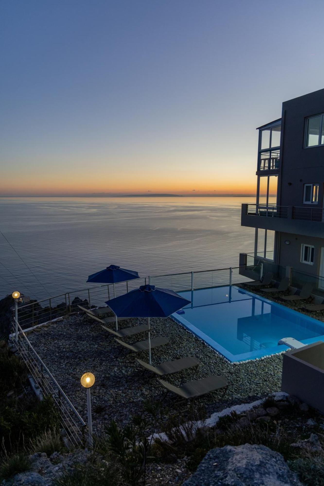 Akrotiri Panorama- Luxury Rental Apartments With Sea View Rodakino Exterior photo