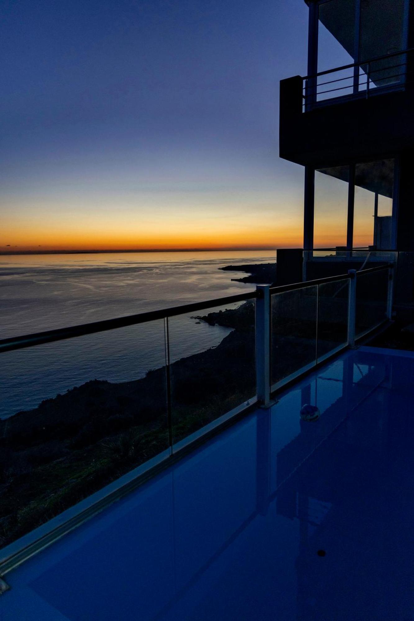 Akrotiri Panorama- Luxury Rental Apartments With Sea View Rodakino Exterior photo