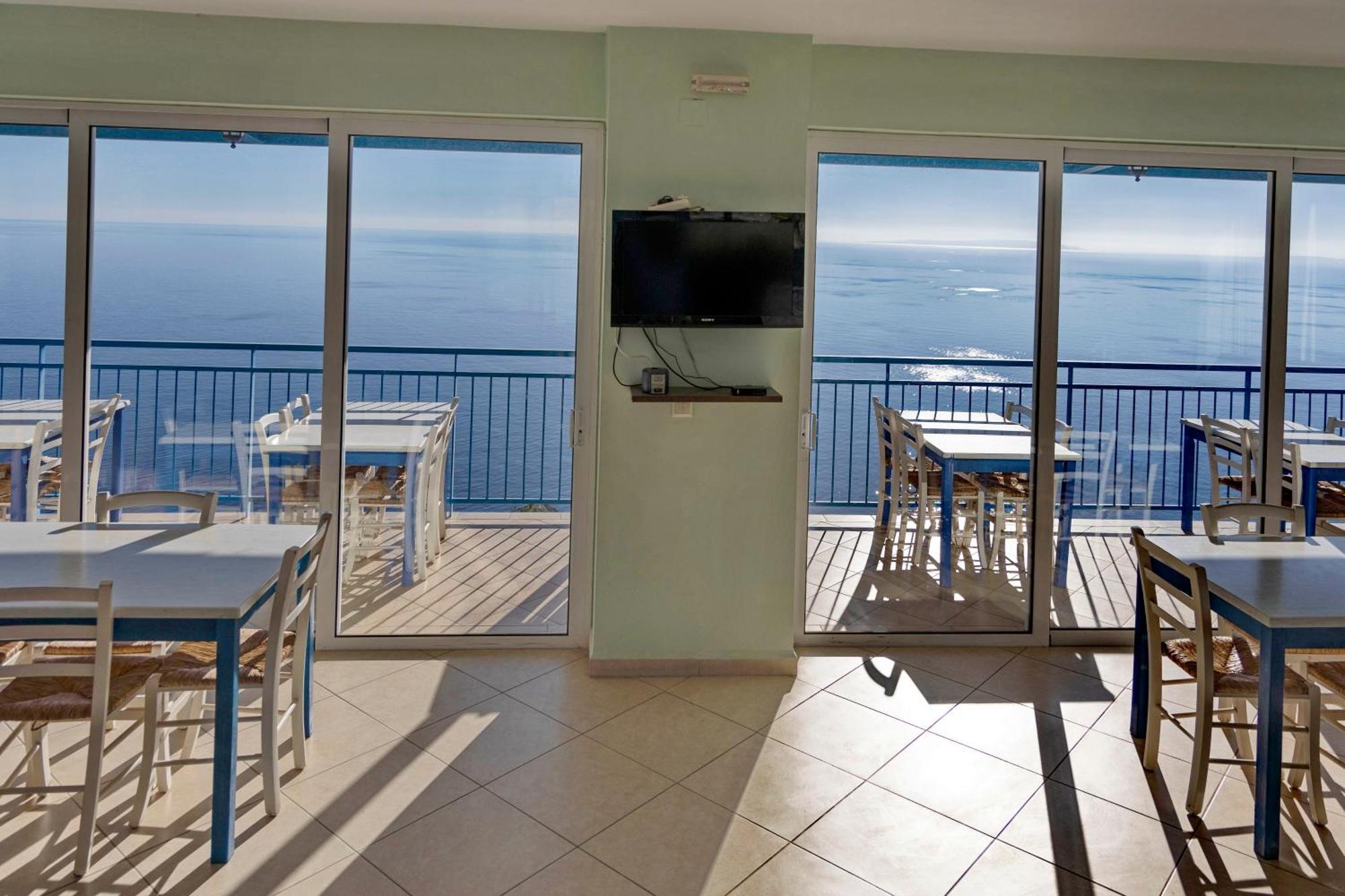 Akrotiri Panorama- Luxury Rental Apartments With Sea View Rodakino Exterior photo